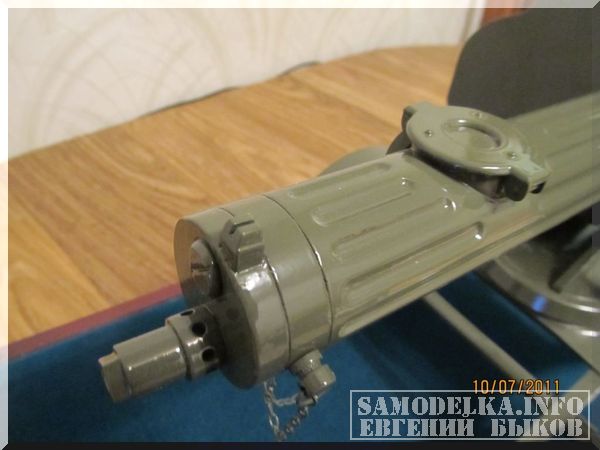 Самодельная модель пулемета Максим