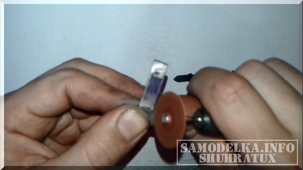 Самодельный мини лобзик из дверной ручки 